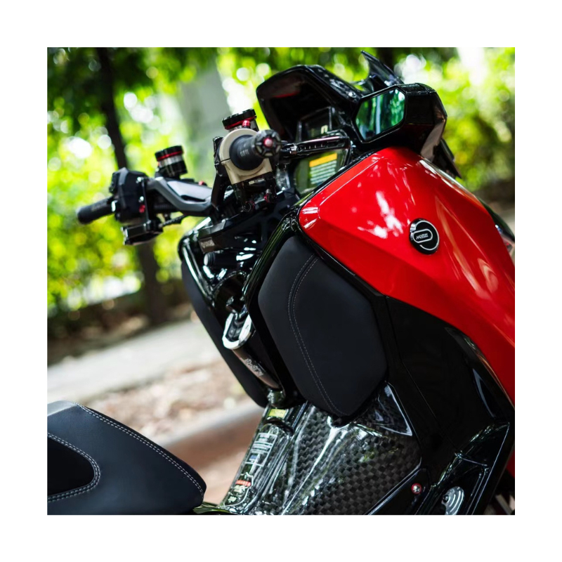 ฝาปิดช่องเก็บของแต่ง หน้าซ้าย-ขวา หุ้มหนังนุ่ม ABS สำหรับ Yamaha XMAX 300 (ปี 2023-2024) รูปที่ 8