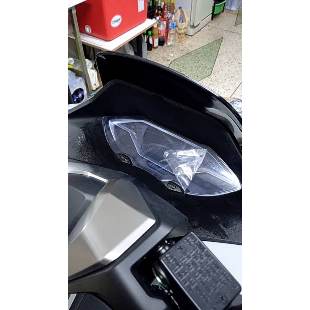 ฟิล์มกันรอยเรือนไมล์ เกรดพรีเมี่ยม 3 ชั้น สำหรับ Honda PCX 160 / Forza 350 / ADV 160 รูปที่ 3