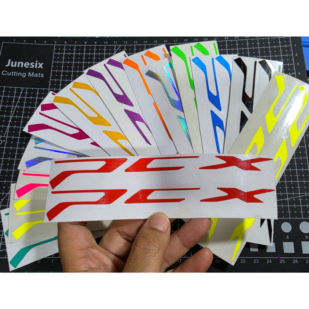 สติ๊กเกอร์สะท้อนแสงติดทับโลโก้เดิม สำหรับ Honda PCX 2025 รูปที่ 3
