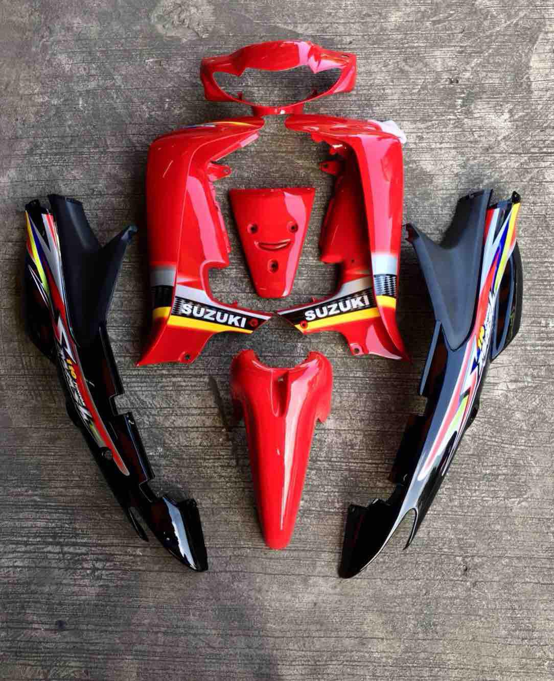 ชุดสีมอเตอร์ไซค์ Suzuki Smash รุ่นเก่า สีแดง-ดำ 7 ชิ้น รูปที่ 3